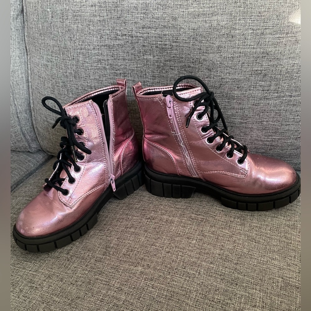 Madden NYC Youth girls 2 Pink metallic moto ankle combat boots block heel